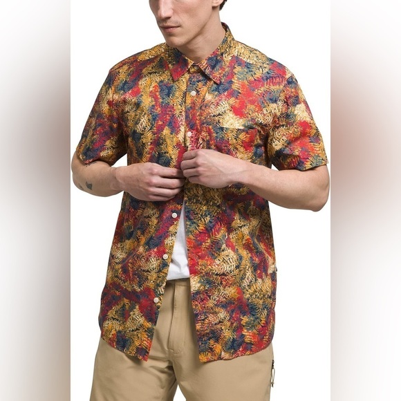 The North Face Baytrail Hawaiian Floral Print Short Sleeve Shirt Size XL - Picture 3 of 11